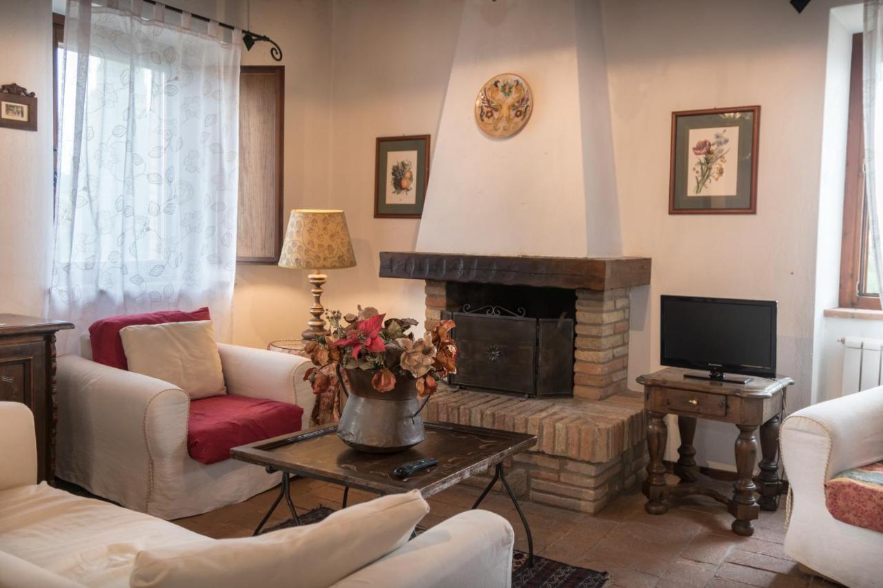 Borgo Bianchini Βίλα Τόντι Εξωτερικό φωτογραφία
